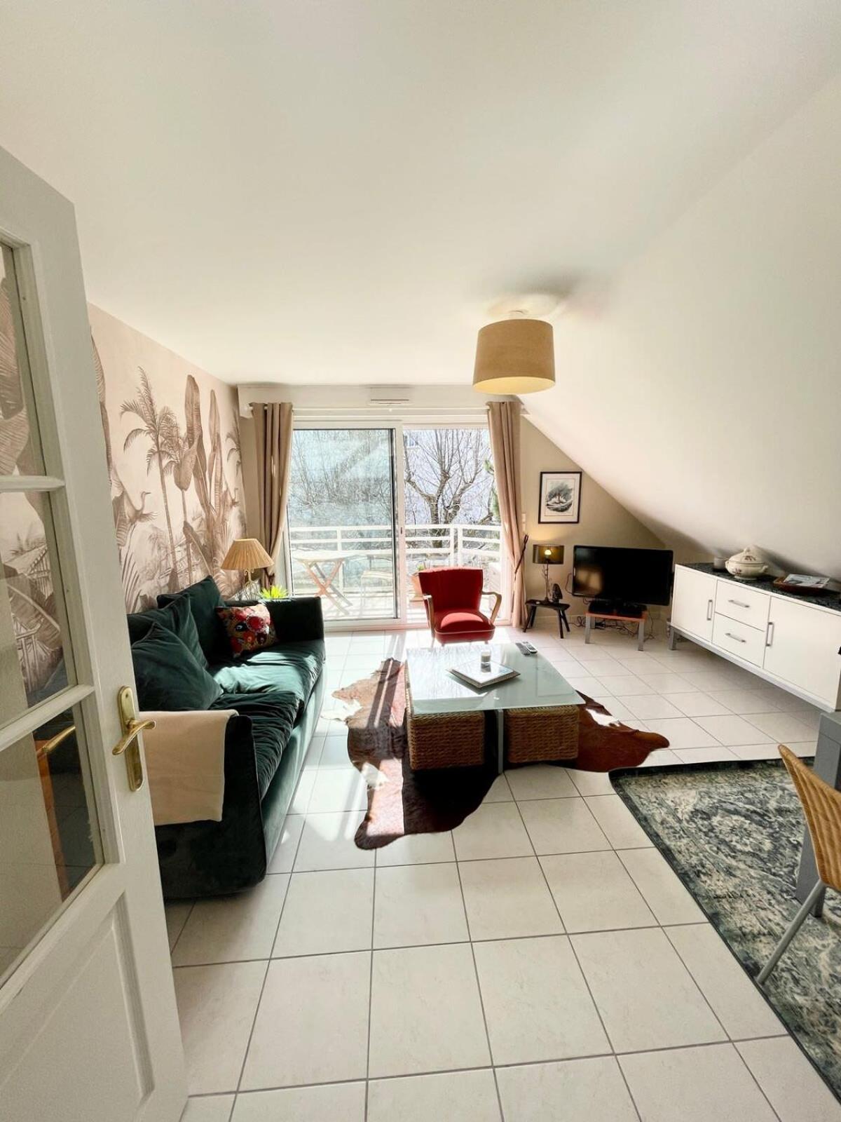 T2 Cosy Balcon 150m Des Plages Appartement